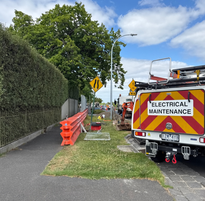 Electrical Contractors in Melbourne: Supporting Traffic Signals and ITS Infrastructure